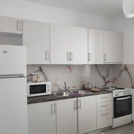 Julias House Appartement *